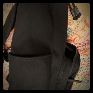 Everlane backpack in black